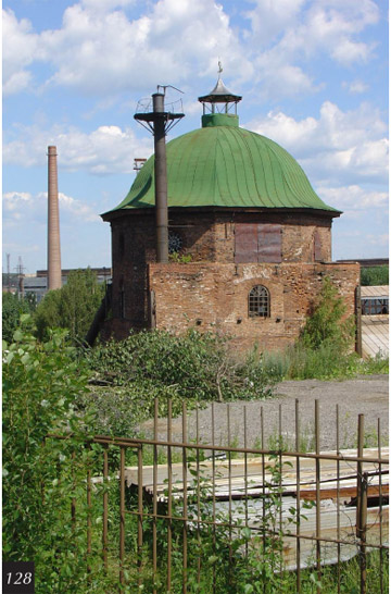 Старинная домна в Полевском