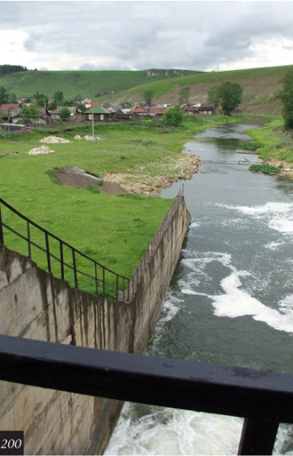 Река Иргина ниже плотины в поселке Нижнеиргинском